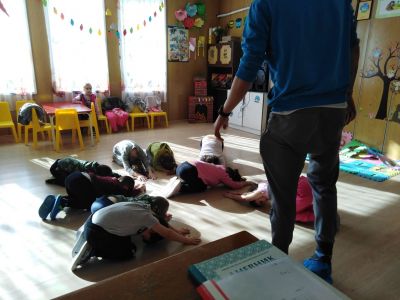 Спортни дейности в ДГ - ДГ Мики Маус - Алдомировци